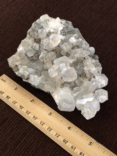 Natural Quartz Chrystals Rocks