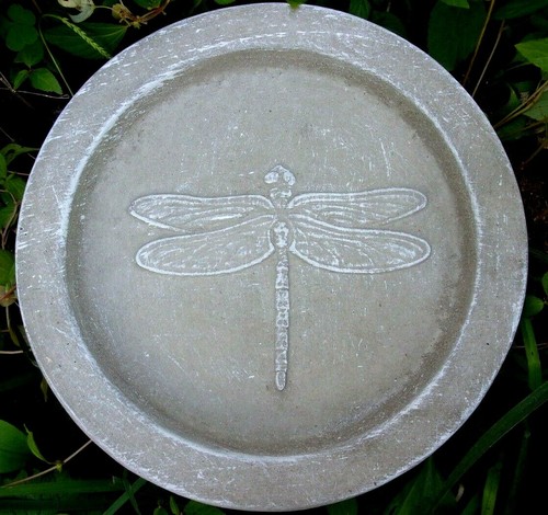 Dragonfly birdbath mold
