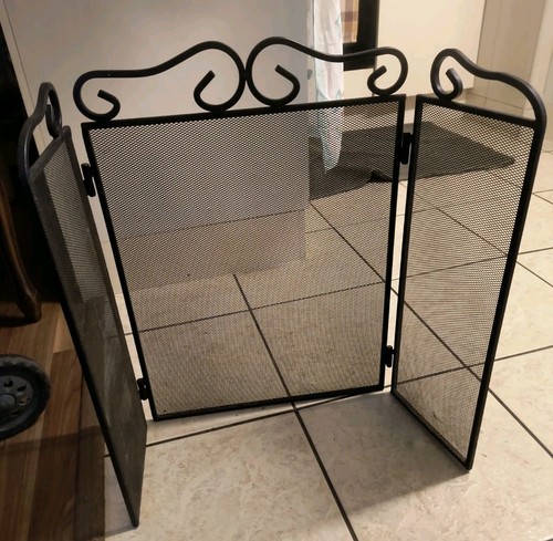 Vintage fire guard - fire, elegant