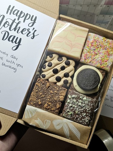 Letterbox postal brownies - postal,