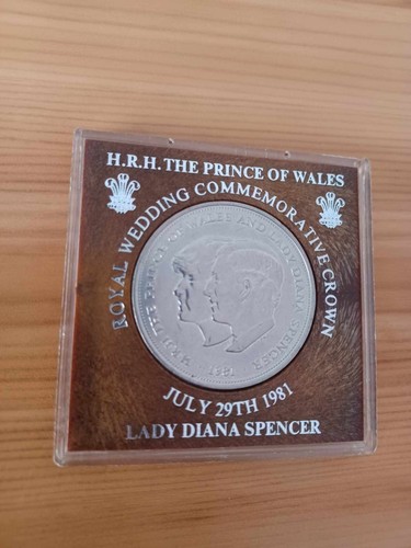 Collectible 1981 charles and - collectible,