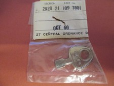 NOS  LUCAS PRS8  IGNITION SWITCH KEY TRIUMPH 3TA 5TA T100A  TIGERCUB   318341