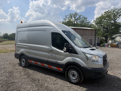 Ford transit rwd - l2, 155ps
