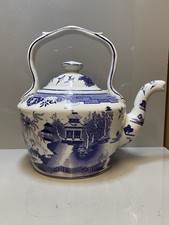 Blue Willow Tea Pot Large