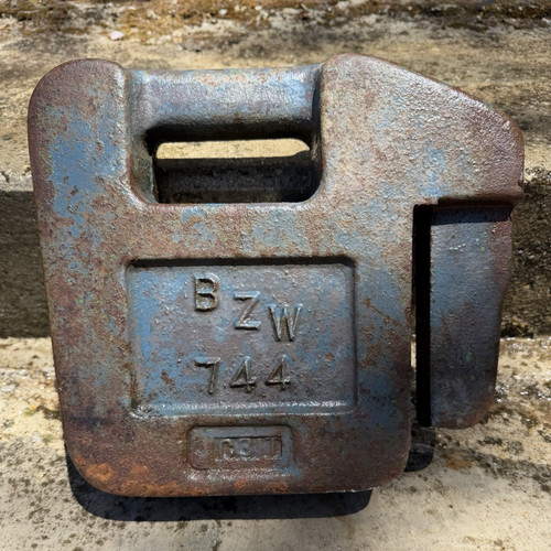 Bzw 744 cast iron - 744,