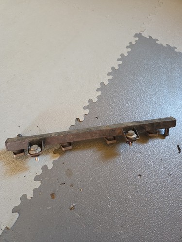 Bmw k100 fuel rail - lt,