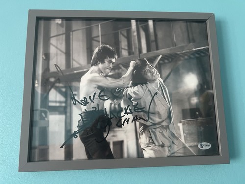 Jackie chan signed photo - jackie,