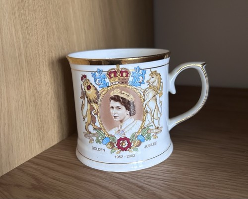 Queen elizabeth golden - elizabeth,