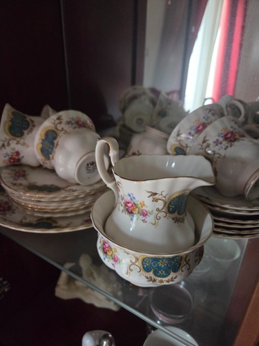 Royal albert berkeley - royal, floral