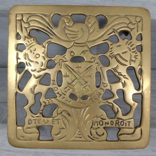 Solid brass trivet - brass, british