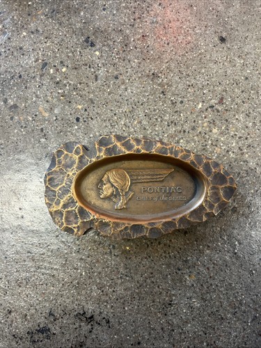 Pontiac ashtray antique - ~, ~
