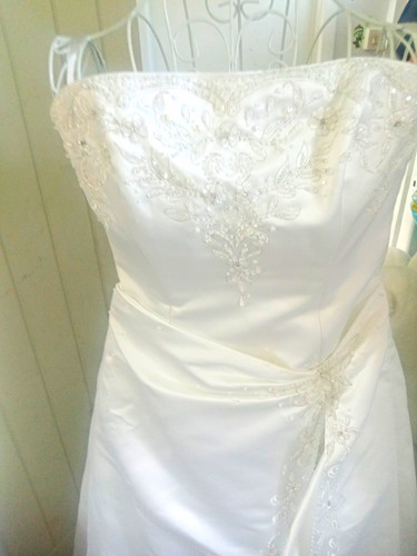 White satin line strapless - satin, a-line