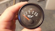 Aston Martin Vantage V550 Oil Pressure Gauge. 38-62239 Reproduction
