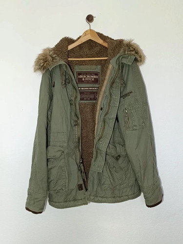 Abercrombie fitch mt - &,