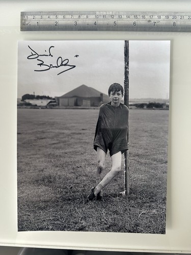 David bradley kes signed - david,