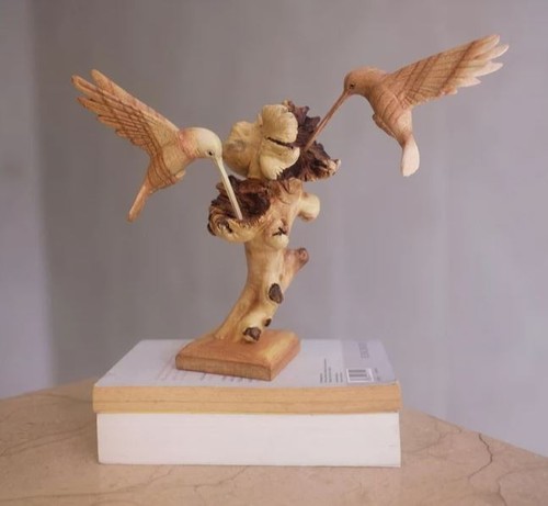 Wooden hummingbird couple - wooden,