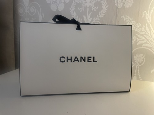 Genuine chanel gift bag 22cm - genuine, x