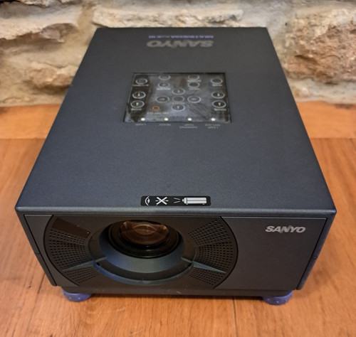 Vintage sanyo plc - vintage, plc-su07b