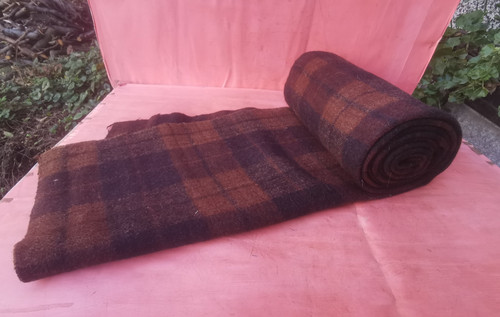 Antique old woolen - loom, fabric