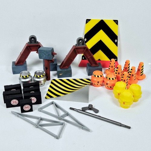 Robot wars arena - wars, accessories