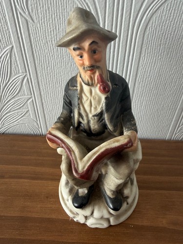 Old man with pipe vintage - old,
