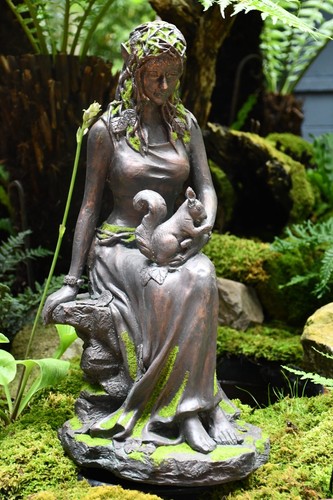 Elf sitting garden ornament - elf,