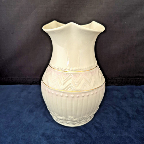 Vintage 7th mark belleek - a,