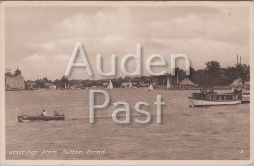 Vintage oulton broad - oulton, postcard