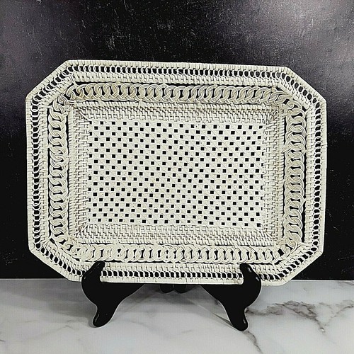 White wicker vanity tray - white,