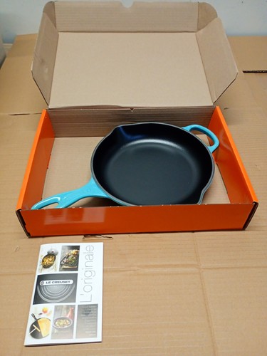 Creuset signature cast - creuset, iron