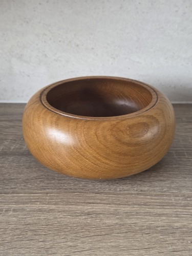 Vintage hand turned solid oak - turned,