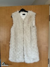 TOPSHOP Cream Faux Fur