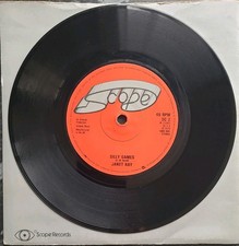 JANET KAY - Silly Games 7" -