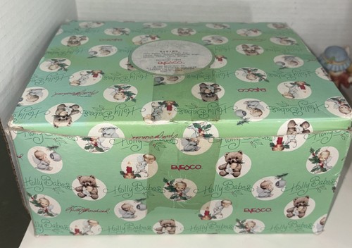 Enesco ruth morehead holly - ruth,
