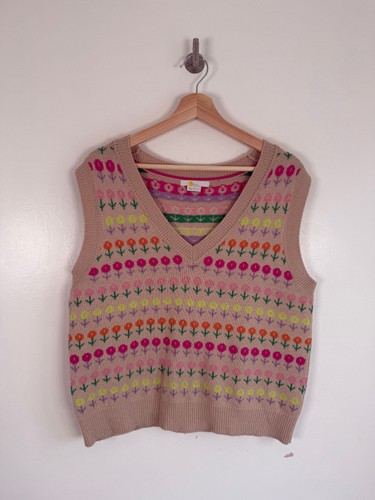 Boden knit vest size medium - boden,