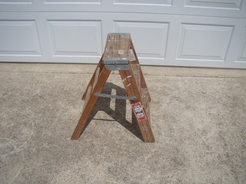 Vtg wooden step - wooden, folding