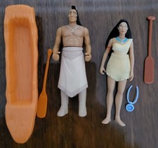  Vintage POCAHONTAS figures with accessories Doll