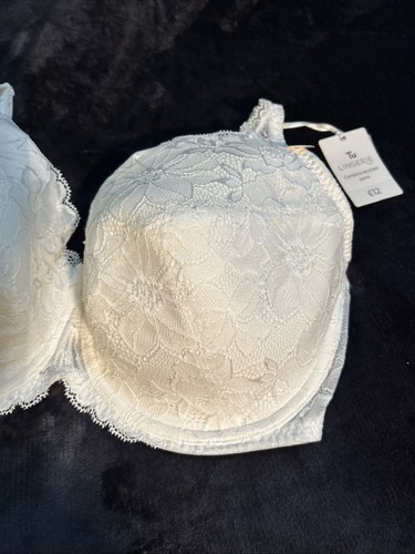 Fab cream white floral - f,