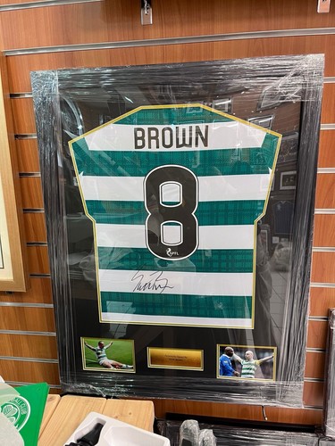 Scott brown signed framed - scott,