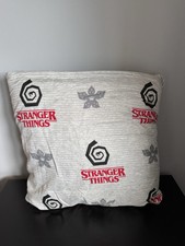 Quillow -A pillow that