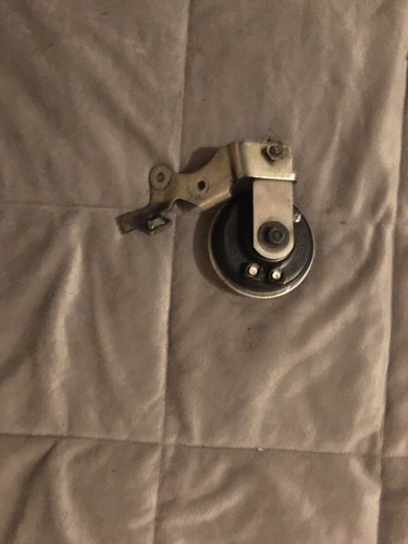 Yamaha big bang horn 14b - yamaha, r1