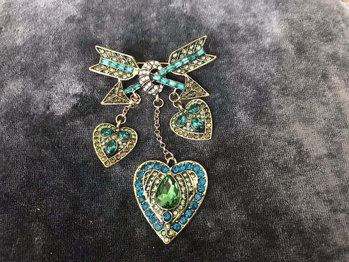 Emerald rhinestone dangle - emerald,