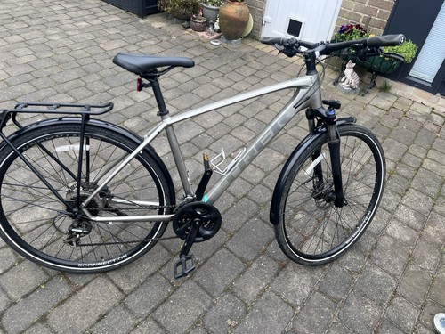 Trek hybrid bike large frame - large,