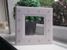 WHITE GLITTER WITH CRYSTALS LIGHT SWITCH SURROUND PLATE NEW FITS OVER WALLPAPER