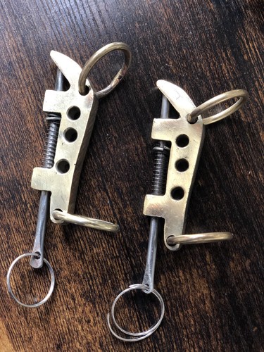 Quick release trigger dog - release,