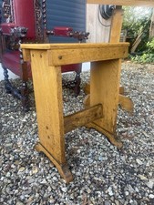 Antique Arts & Crafts Prayer Stool Table Altar Side Table Stand Church    M4986A