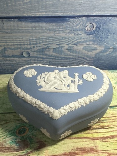 Vintage wedgwood jasperware - vintage,