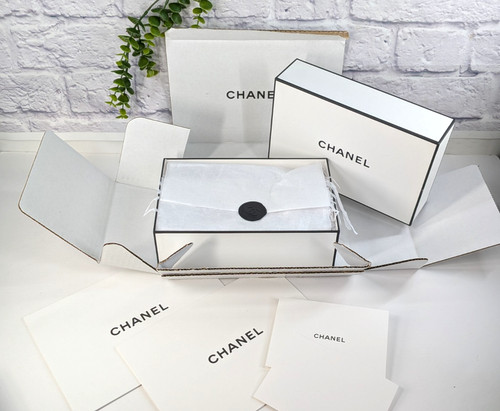 Chanel empty gift box - 🖤chanel,