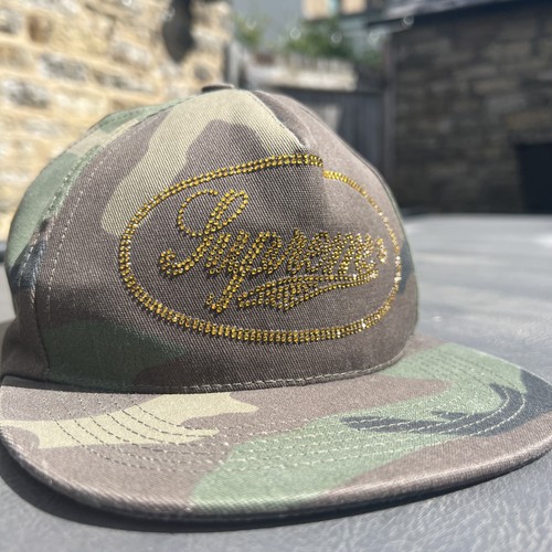 Supreme studded script logo - supreme,