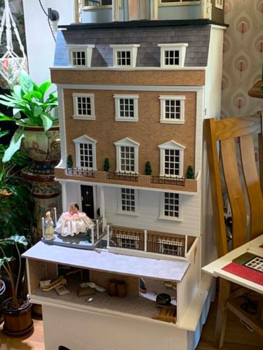 Stunning kensington dolls - stunning,